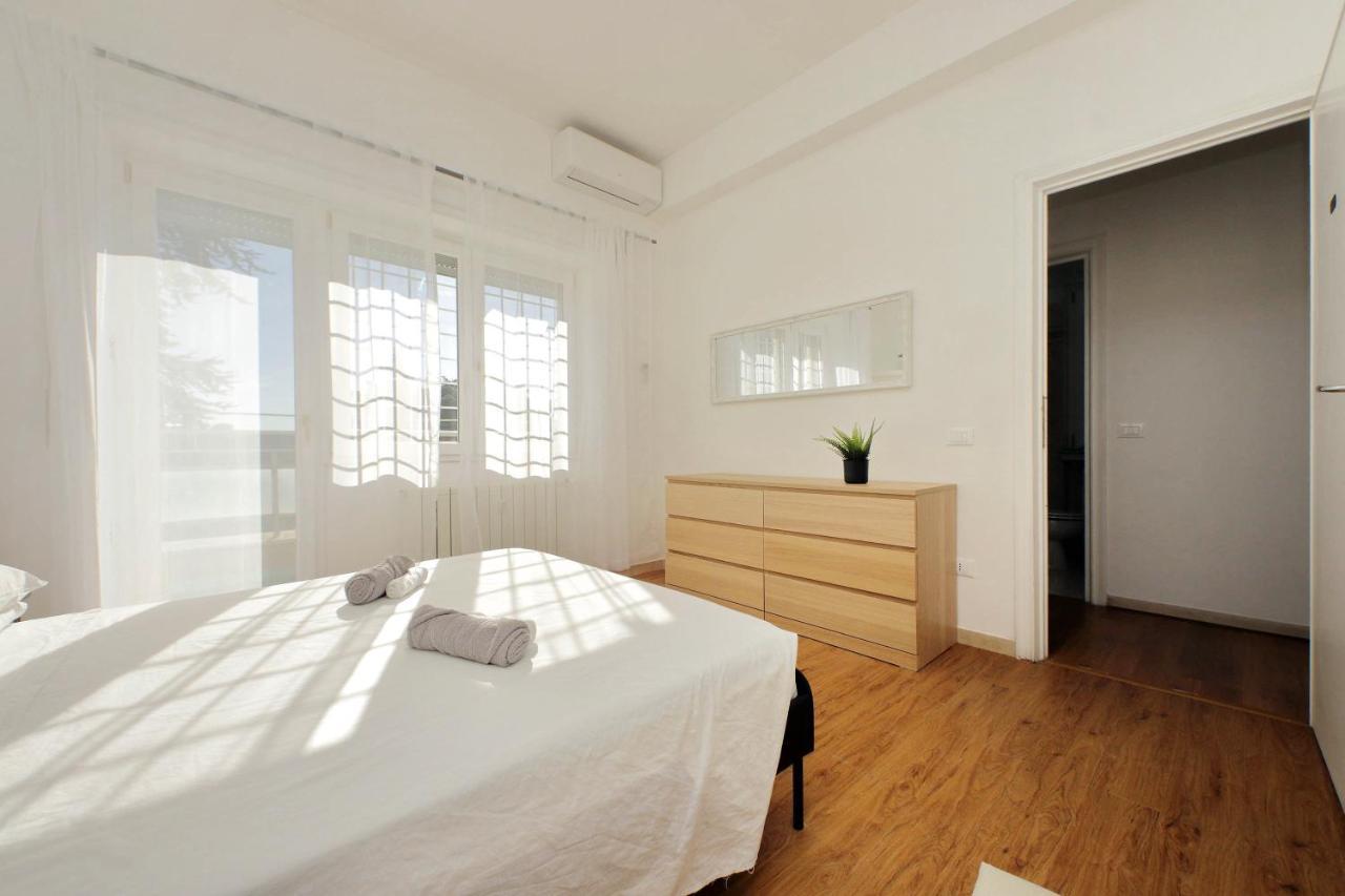 Zucchi Rooms Roma Exterior foto